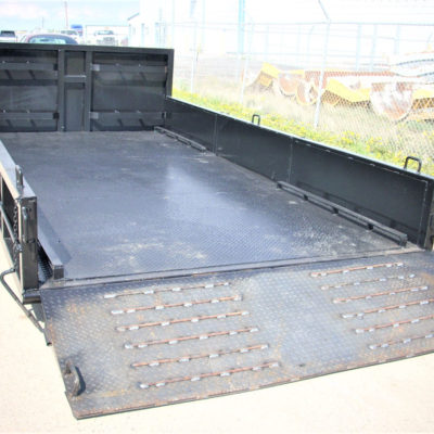 Drop Gate Floor